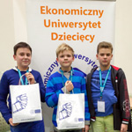 Najlepsi studenci IX edycji EUD w Katowicach: Szymon Rząsa, Wojciech Ptaś i Andrzej Sołtysik